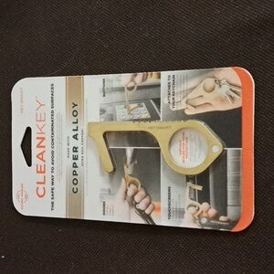 Copper alloy clean key